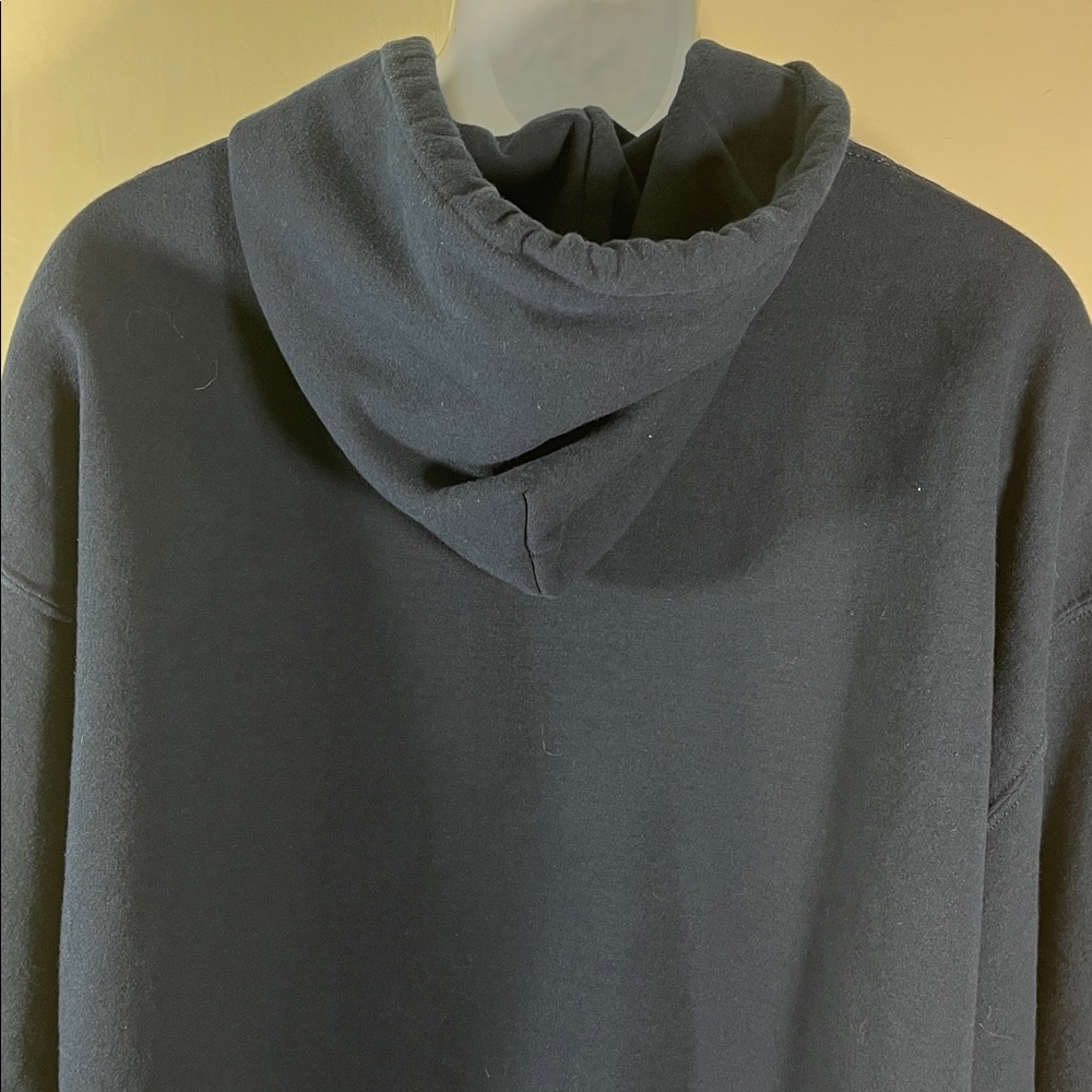 Oxford Hoodie w Logo Men Gildan Heavy Blend Size XL
Navy Pockets - Picture 8 of 10